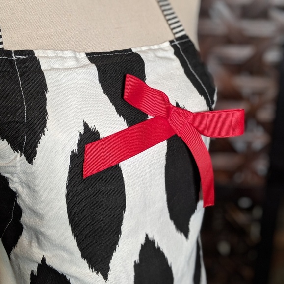 APRON Reversible Hand Crafted - Picture 3 of 8